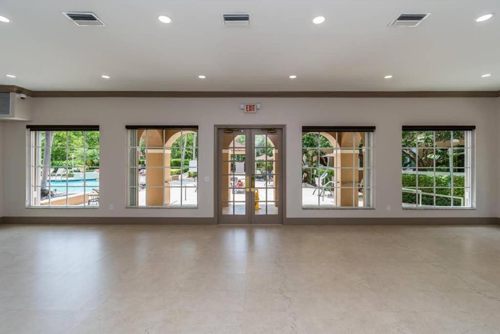 Yacht Club At Aventura 2 Bed 2 Bath Luxurius Cozy Brand New 2020 Διαμέρισμα Εξωτερικό φωτογραφία