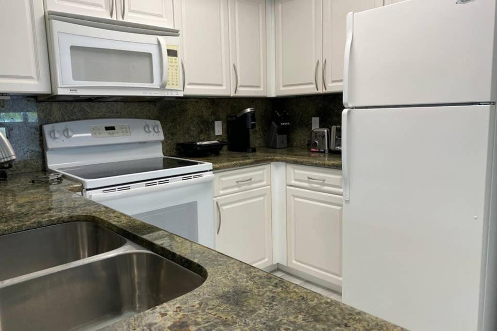 Yacht Club At Aventura 2 Bed 2 Bath Luxurius Cozy Brand New 2020 Διαμέρισμα Εξωτερικό φωτογραφία