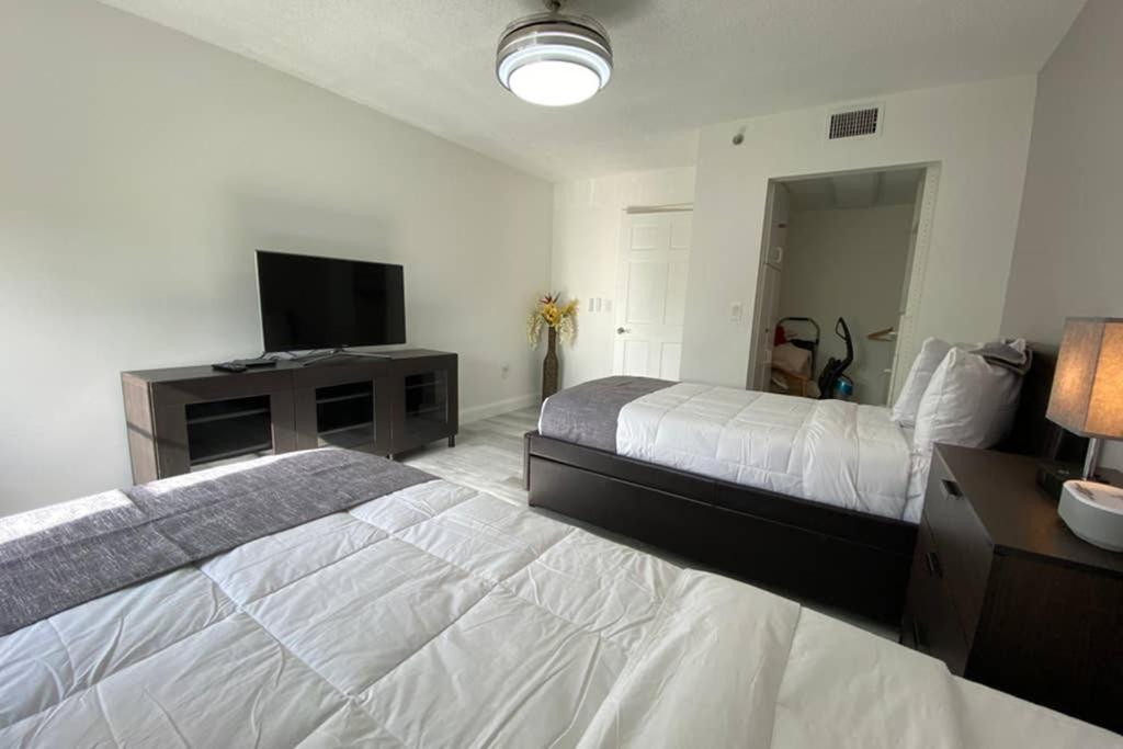 Yacht Club At Aventura 2 Bed 2 Bath Luxurius Cozy Brand New 2020 Διαμέρισμα Εξωτερικό φωτογραφία